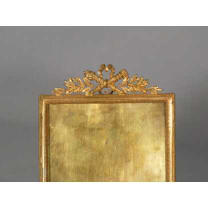 Cadre photo de style Louis XVI en bronze doré, époque fin XIX ème – Image 2
