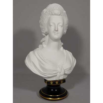 Marie Antoinette, Reine de France, sculpture en biscuit de porcelaine, Martial Redon, XIX ème – Image 2