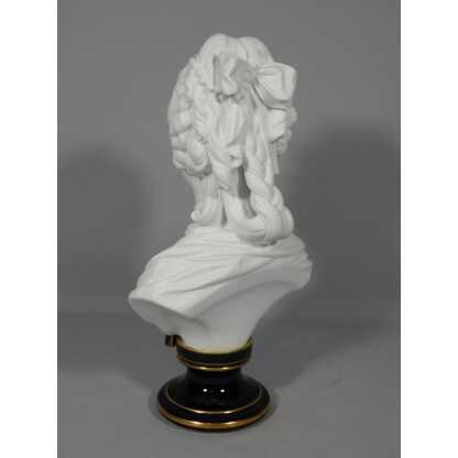 Marie Antoinette, Reine de France, sculpture en biscuit de porcelaine, Martial Redon, XIX ème – Image 6
