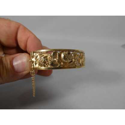 Bracelet aux roses en métal doré, époque 1960 – Image 9