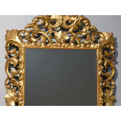 Miroir En Bois Sculpté Ajouré Doré à La Feuille, Italie époque XIX ème, Tain Mercure Biseauté – Image 5