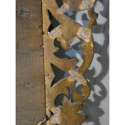 Miroir En Bois Sculpté Ajouré Doré à La Feuille, Italie époque XIX ème, Tain Mercure Biseauté – Image 16