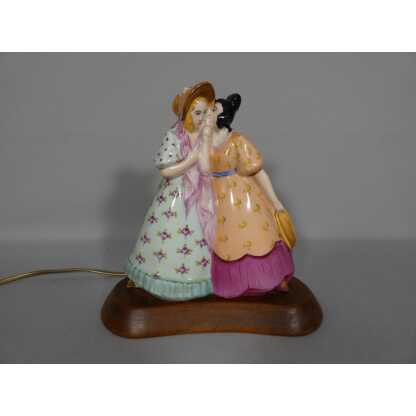 Veilleuse en porcelaine de Limoges, les deux amies, époque 1930 – Image 6