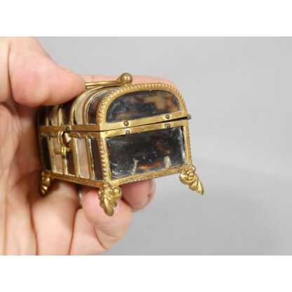 Coffret miniature en écaille de tortue et nacre, époque XIX ème – Image 6