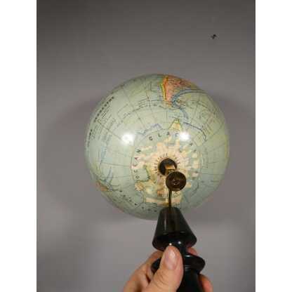 diam 33 cm, grande mappemonde ancienne J Forest au 1/40000000, époque fin XIX ème – Image 4