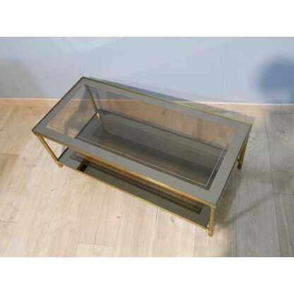 Table basse style néoclassique en laiton à deux plateaux de verre miroir, 1960 – Image 9
