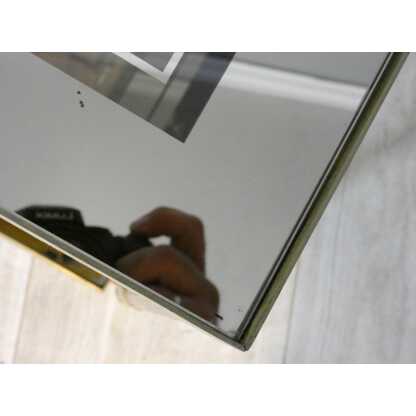Table basse style néoclassique en laiton à deux plateaux de verre miroir, 1960 – Image 7