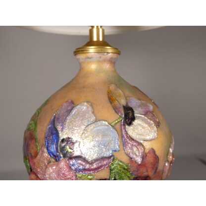 Camille Fauré Limoges, pied de lampe en émail, décor aux anémones, vers 1930-50 – Image 11