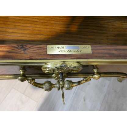 Estampillé Paul Sormani, bureau plat de style Régence en palissandre et bronze doré, XIX ème – Image 6