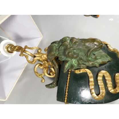 Paire d'appliques aux béliers de style Napoléon III en bois et bronze – Image 7
