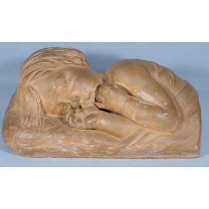 L'enfant endormi par Marcel Bouraine, sculpture en terre cuite – Image 2
