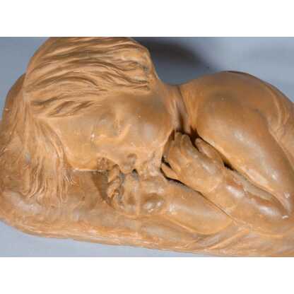 L'enfant endormi par Marcel Bouraine, sculpture en terre cuite – Image 6