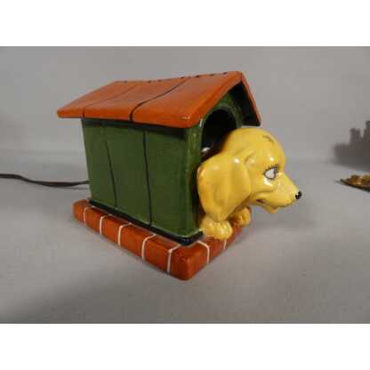Benjamin Rabier, rare veilleuse chien jaune et sa niche en porcelaine , époque 1930 – Image 8