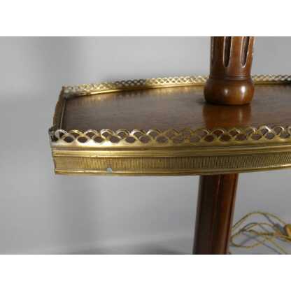 Guéridon liseuse porte lumière de style Louis XVI en acajou, époque XIX ème – Image 2