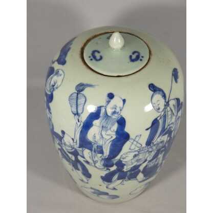 Chine XIX ème, jarre couverte céladon et personnages bleu en céramique – Image 7