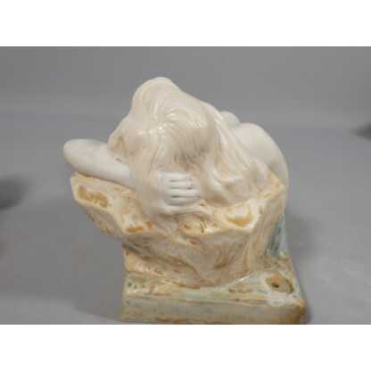 Léopold Savine et Théodore Haviland, statuette en porcelaine, la jeune femme allongée, début XX – Image 8
