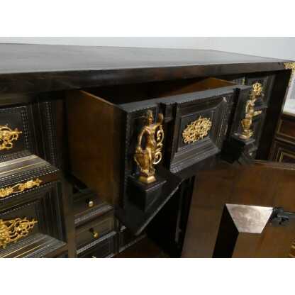 Cabinet italien ou espagnol d'époque XVII ème siècle en ébène, palissandre et bronze – Image 14