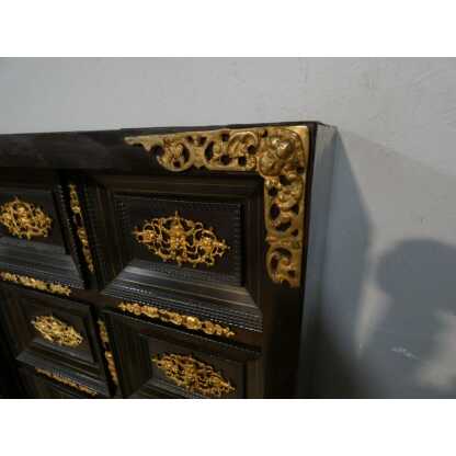 Cabinet italien ou espagnol d'époque XVII ème siècle en ébène, palissandre et bronze – Image 10