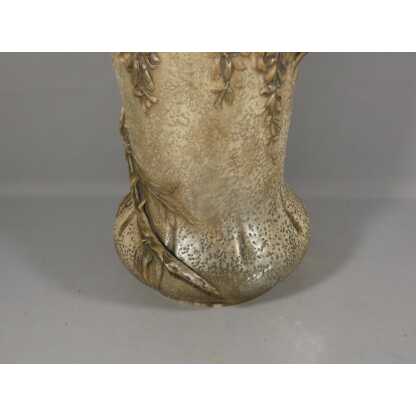 Amphora Austria, très grand vase au cacatoès en céramique, époque fin XIX ème – Image 15