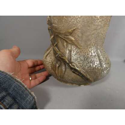 Amphora Austria, très grand vase au cacatoès en céramique, époque fin XIX ème – Image 14