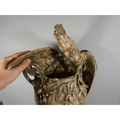 Amphora Austria, très grand vase au cacatoès en céramique, époque fin XIX ème – Image 3