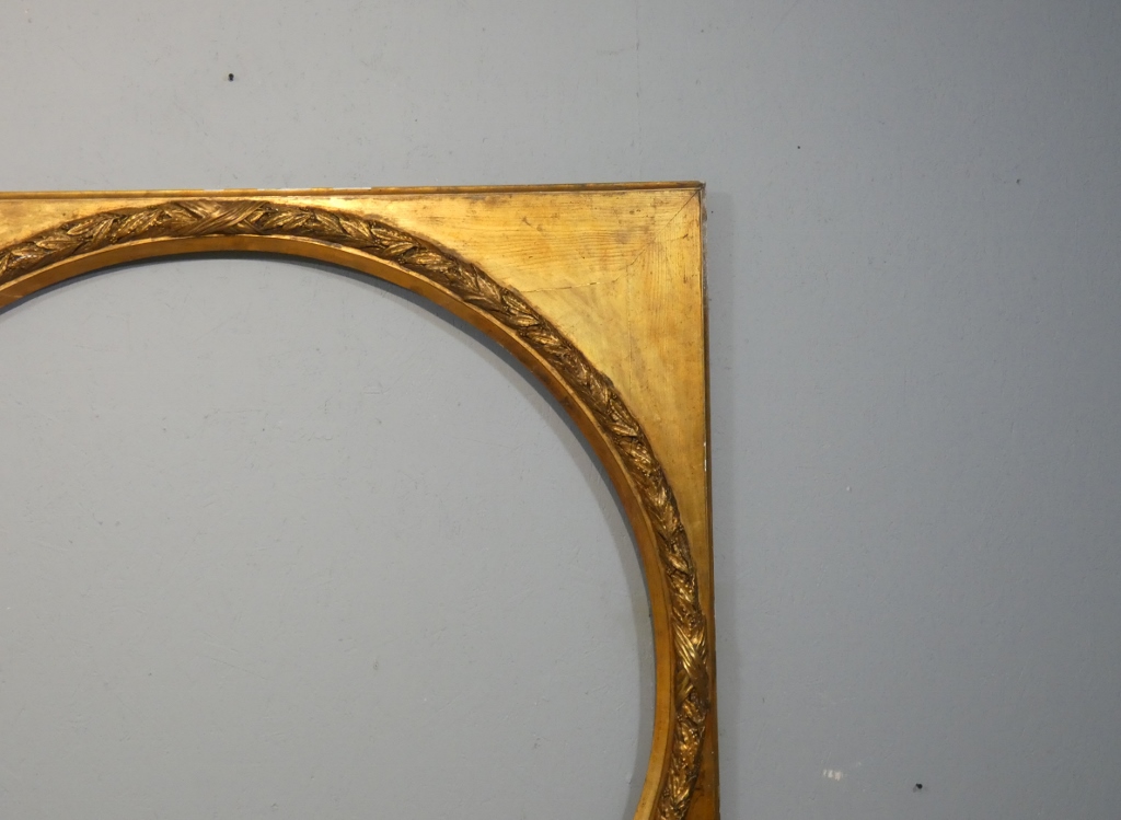Grand cadre rond couronne feuilles de laurier, style Louis XVI Empire, époque début XX ème – Image 15