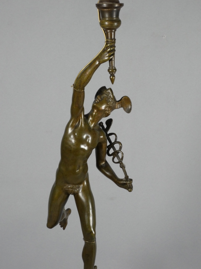 Mercure Volant d'après Jean de Bologne, sculpture en bronze monté en lampe, époque XIX ème – Image 2