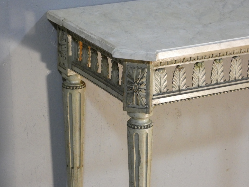 Console d'époque Louis XVI en bois sculpté peint, fin XVIII ème siècle – Image 16