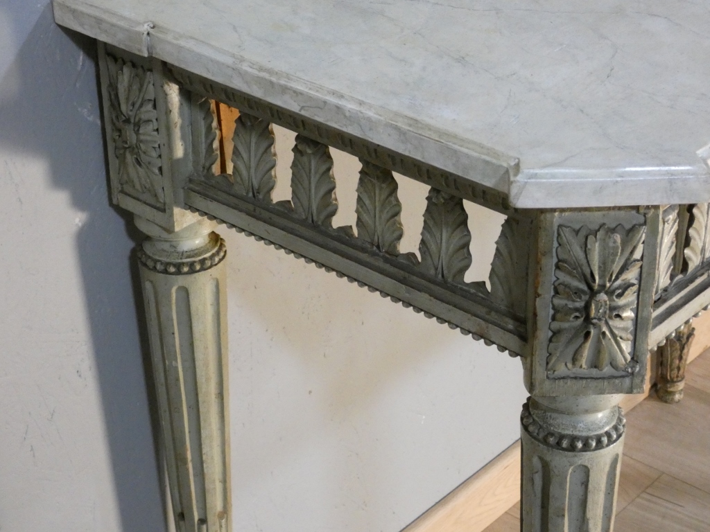 Console d'époque Louis XVI en bois sculpté peint, fin XVIII ème siècle – Image 10