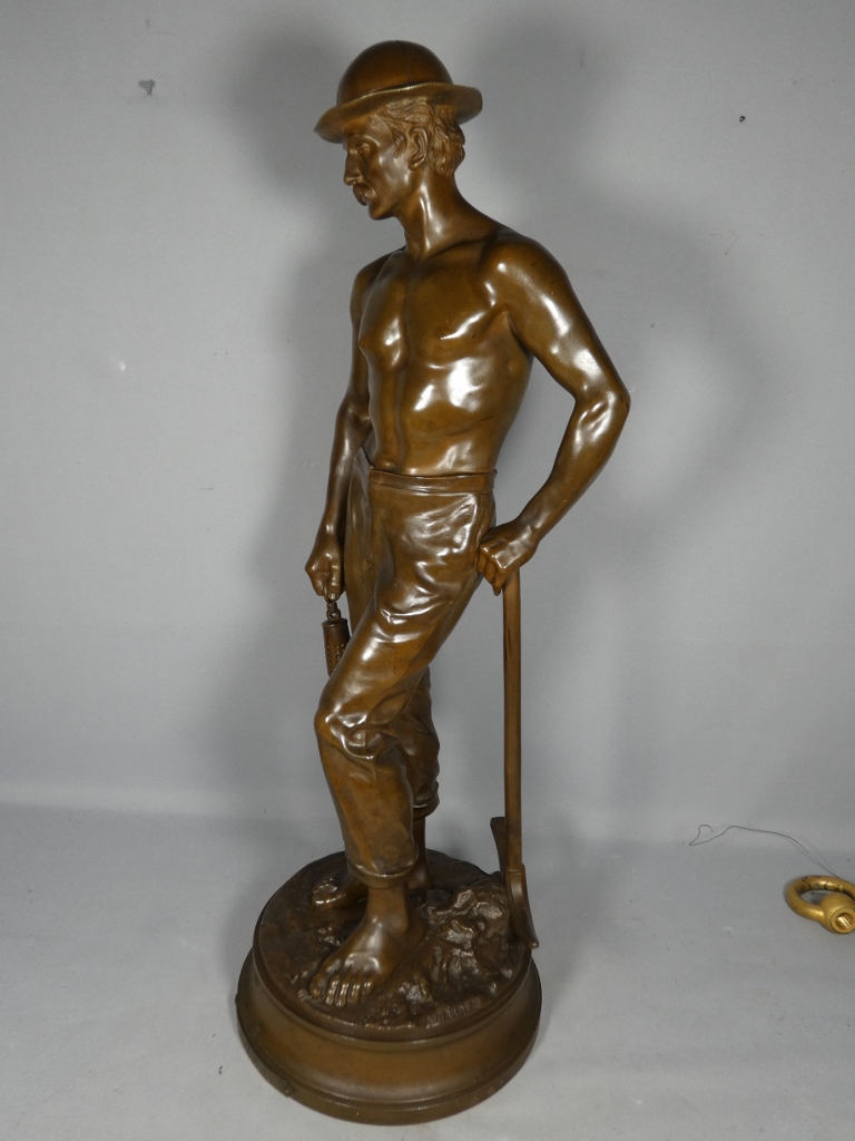 Le mineur par Adrien Etienne Gaudez (1845-1902), grand bronze hors concours, époque XIX ème – Image 4