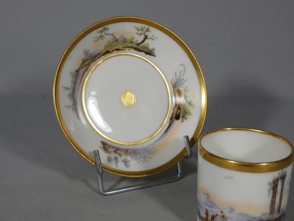 Atelier Halley (1800-1822), tasse litron en porcelaine peinte à la main, XIX ème – Image 2