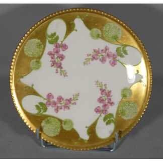 Assiette de collection en porcelaine de Limoges, décor peint à la main glycine