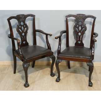 Paire de fauteuils anglais Chippendale en acajou, époque début XX ème