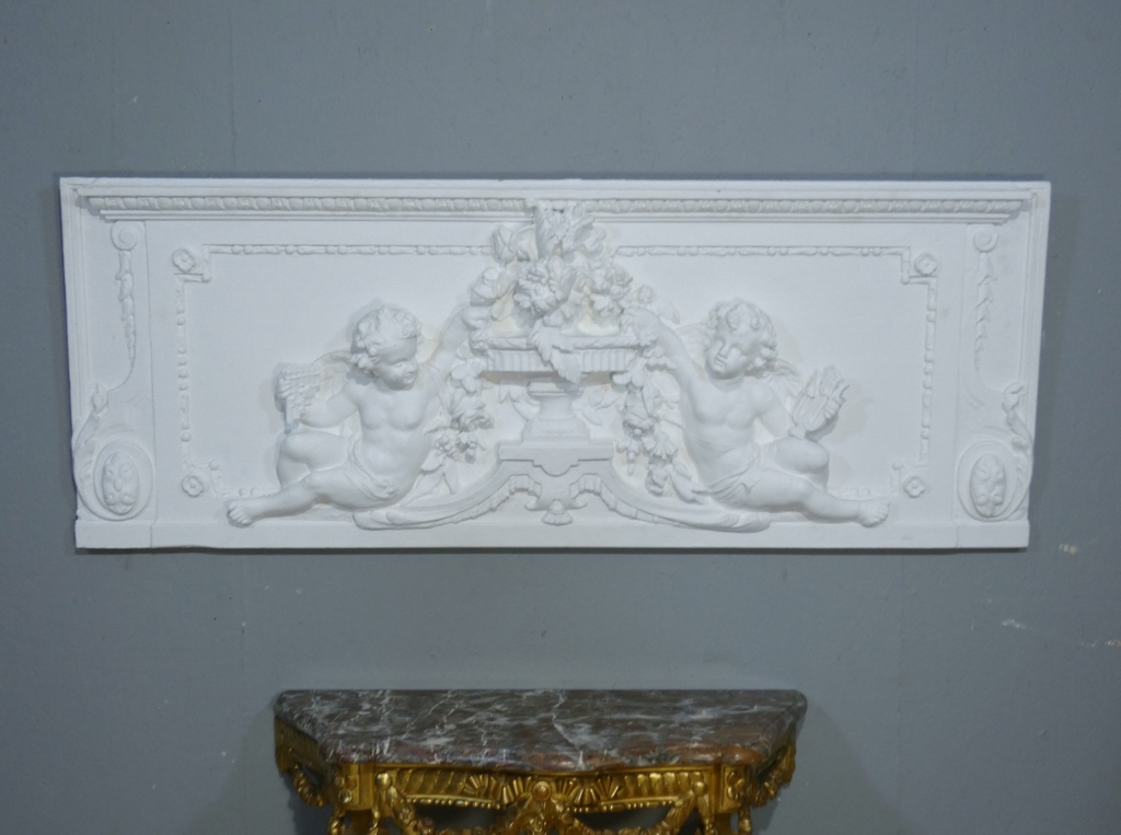 Tête de lit, haut de porte aux angelots en bois et stuc, époque Napoléon III, panneau boiseries – Image 3