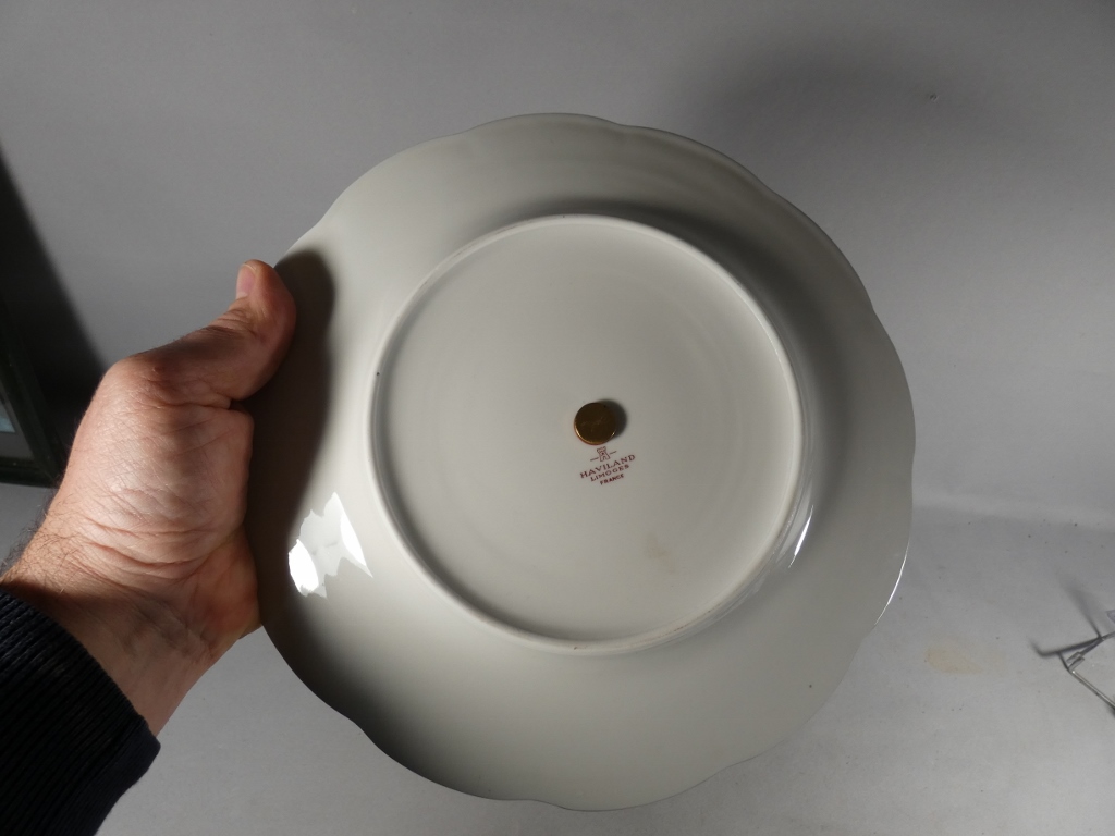 Serviteur, présentoir à dessert ou mignardises en porcelaine de Limoges, manufacture Haviland – Image 9