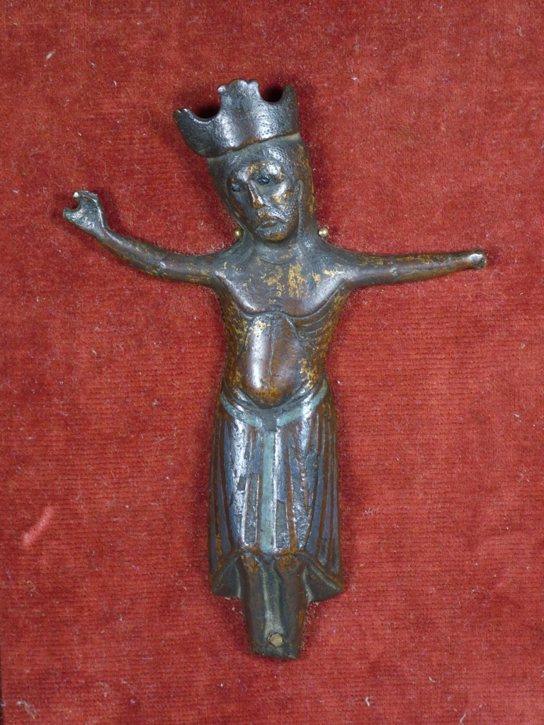 Limoges XIII ème siècle, Christ en cuivre émaillé en champlevé, émail, émaux, Moyen-âge – Image 12