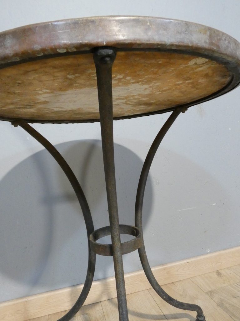 Guéridon de jardin XIX ème en fer forgé et marbre – Image 3
