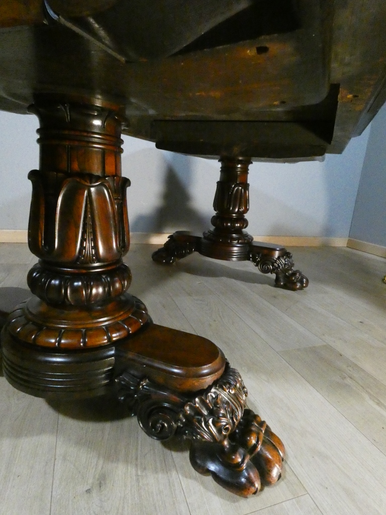 Table de salle à manger ou de bibliothèque en palissandre, Angleterre début XIX ème siècle – Image 4
