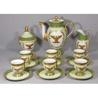 Service à café de style Empire à l'aigle impérial en porcelaine de Limoges, début XX ème