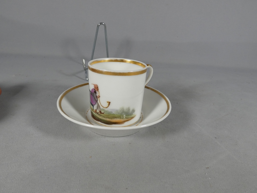 Au chinois fumant sa pipe, tasse en porcelaine de Paris époque début XIX ème siècle – Image 3