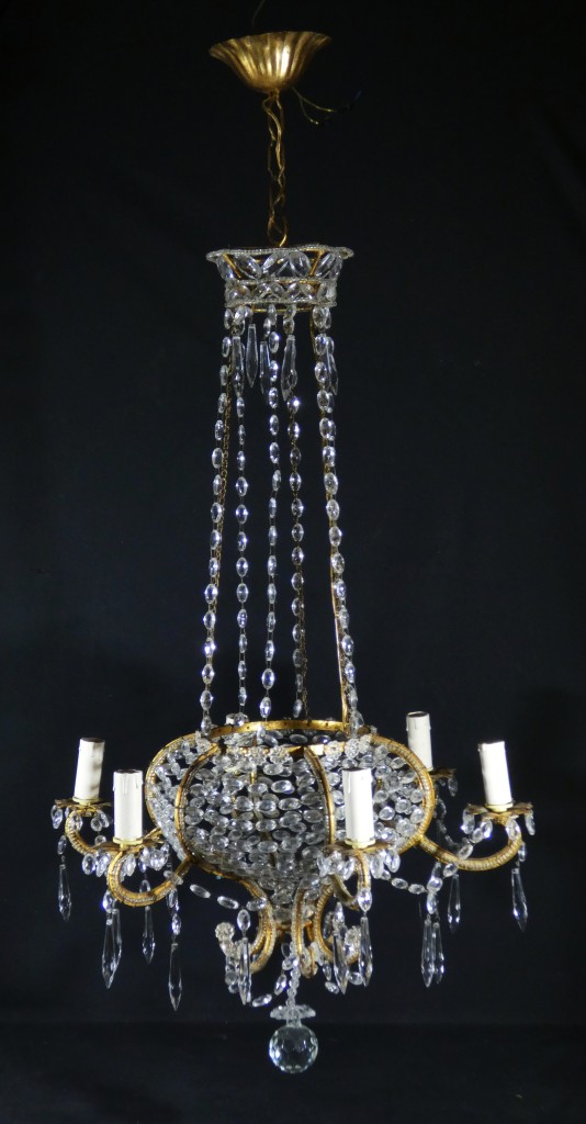 Lustre italien sac de perles et fer doré, époque milieu XX ème – Image 11