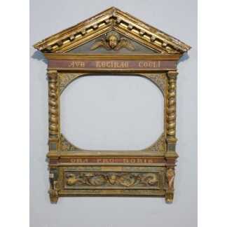 Important cadre-retable marial en bois sculpté, polychromé et doré – XVIIe siècle