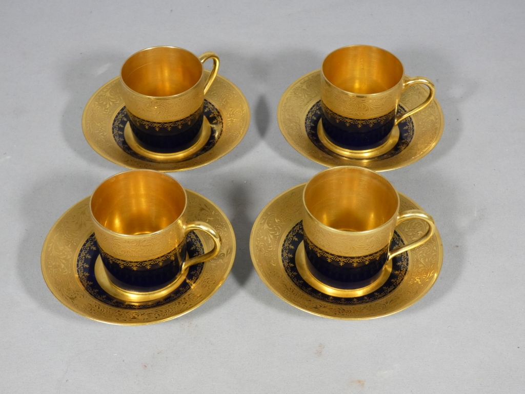 Incrustation d'or, tasse de collection en porcelaine de Limoges, possibilité 4, prix pour 1 – Image 3