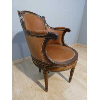 Fauteuil tournant de bureau style Louis XVI en acajou, bronze et cuir, époque début XX ème