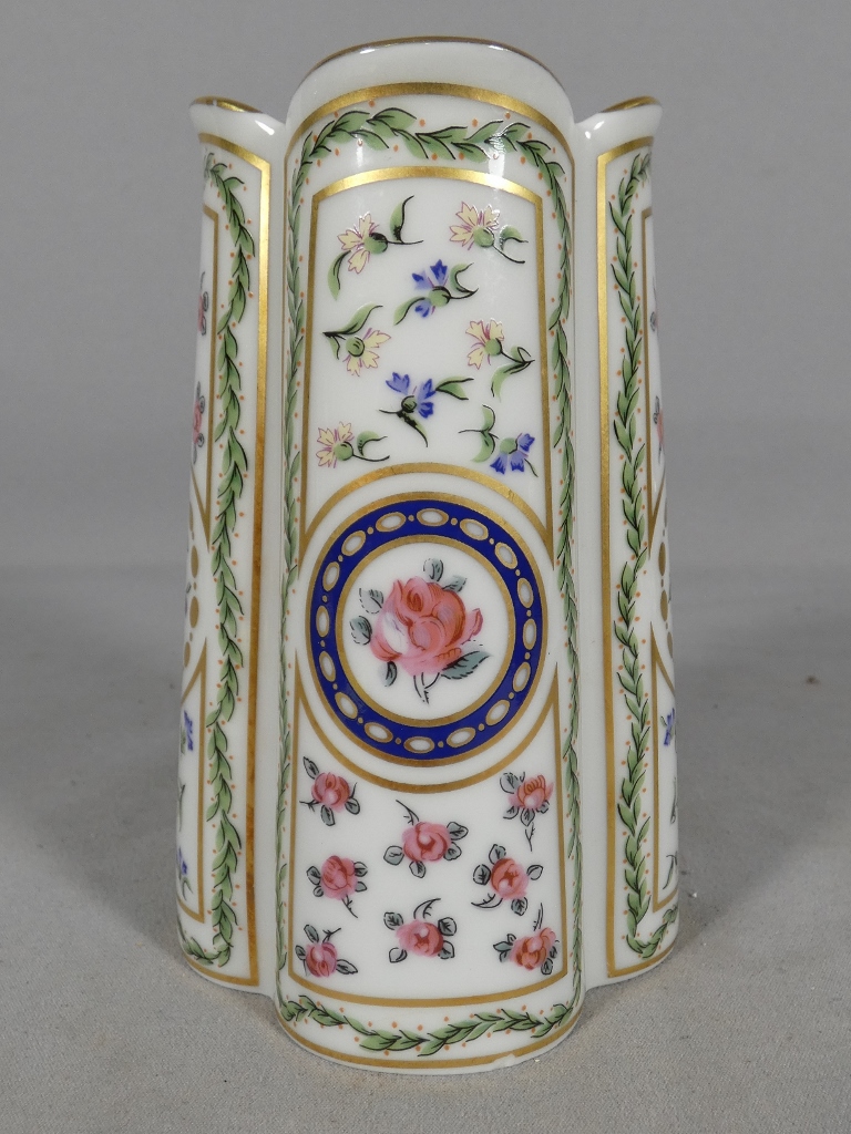 Haviland Louveciennes, vase en porcelaine de style Marie Antoinette Trianon, Limoges