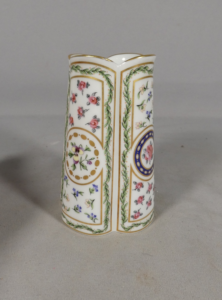 Haviland Louveciennes, vase en porcelaine de style Marie Antoinette Trianon, Limoges – Image 4