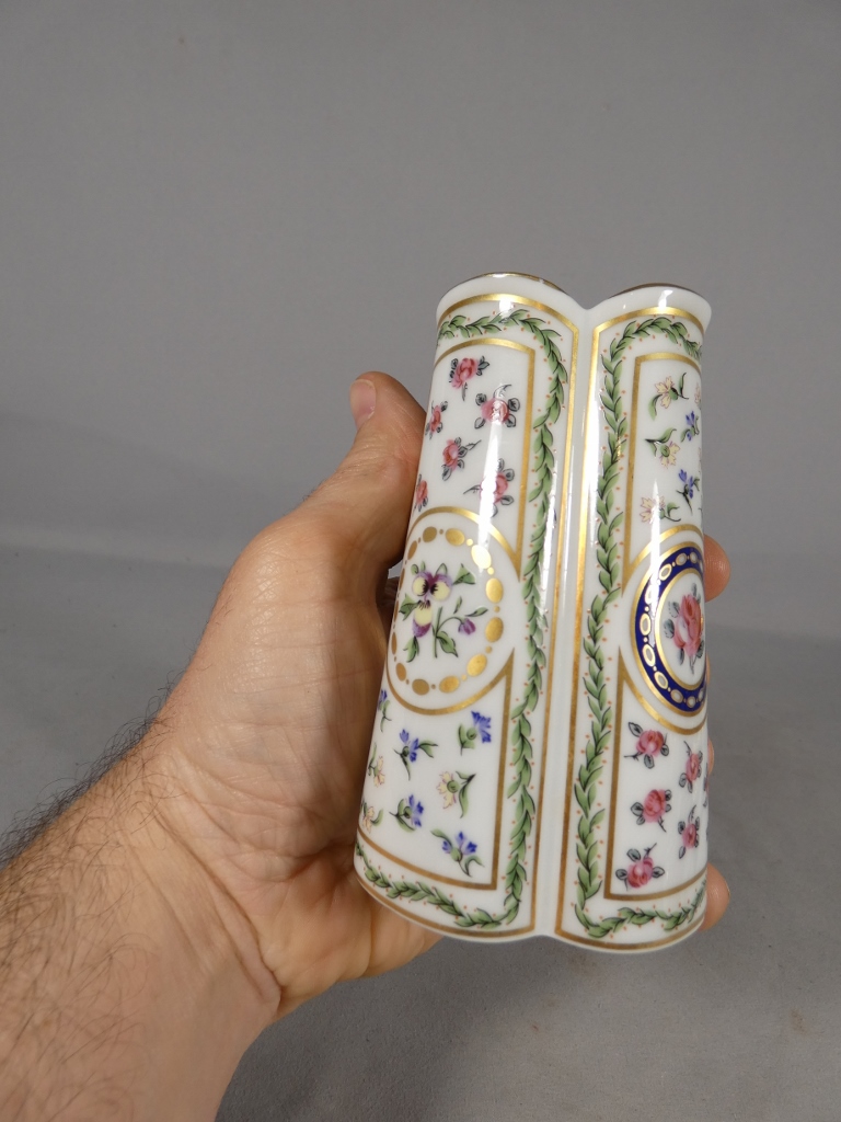 Haviland Louveciennes, vase en porcelaine de style Marie Antoinette Trianon, Limoges – Image 5