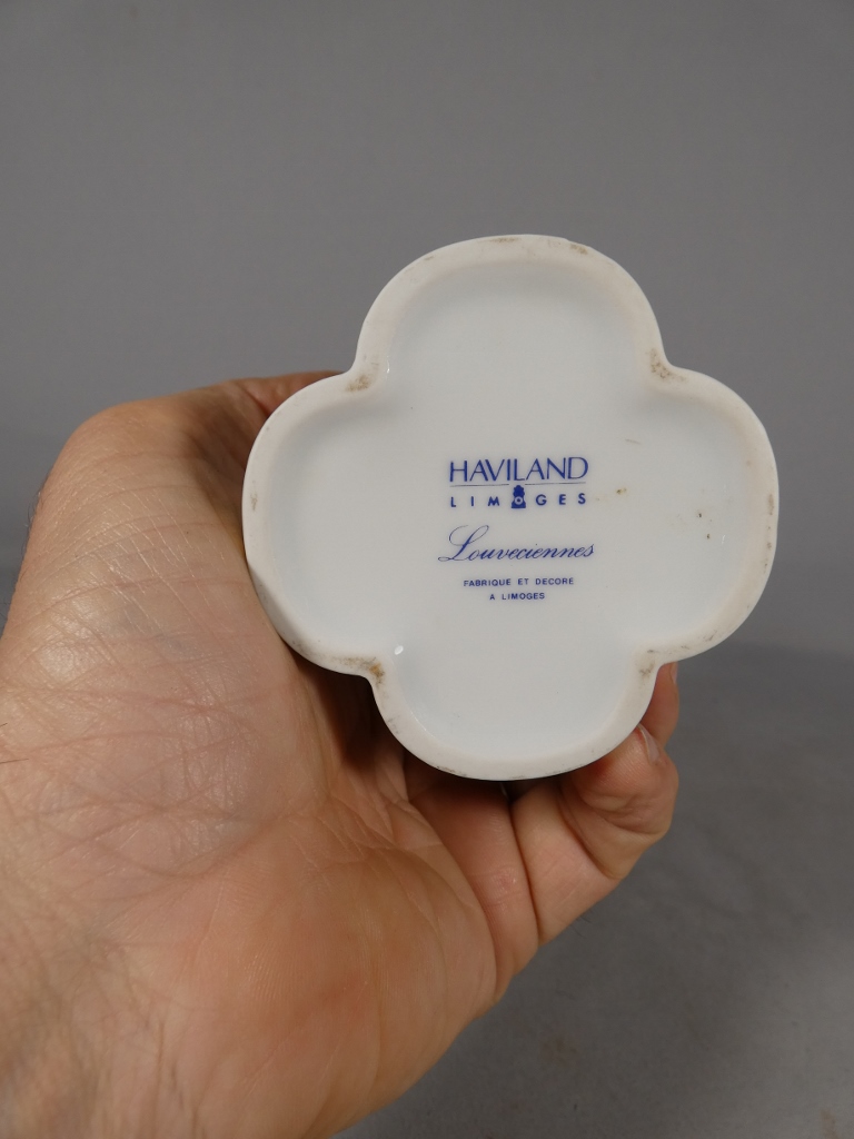 Haviland Louveciennes, vase en porcelaine de style Marie Antoinette Trianon, Limoges – Image 7