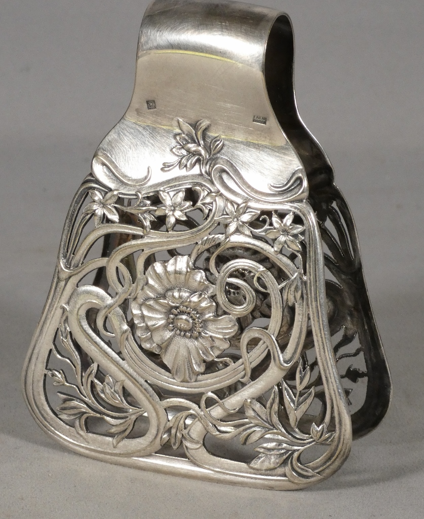 Pince à asperges Art Nouveau Cailard Bayard en métal argenté