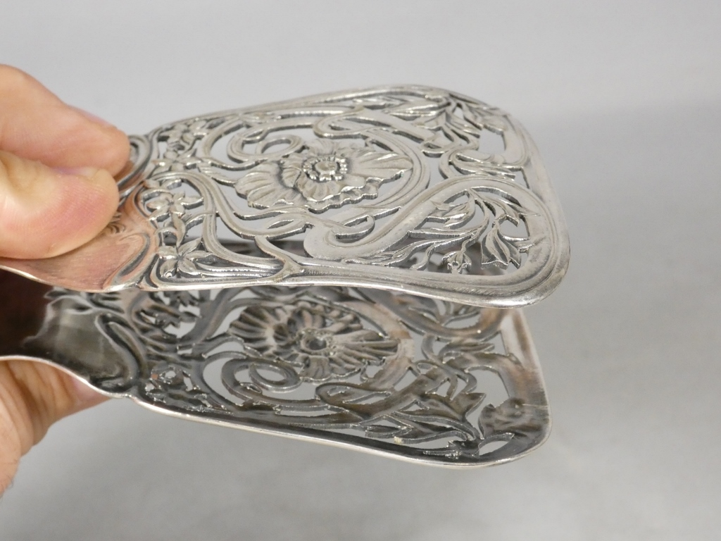 Pince à asperges Art Nouveau Cailard Bayard en métal argenté – Image 6